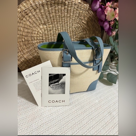 Coach Handbags - Coach Vintage Woven Bag